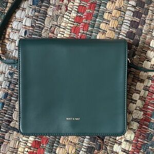 Matt & Nat Forest Green Crossbody Bag